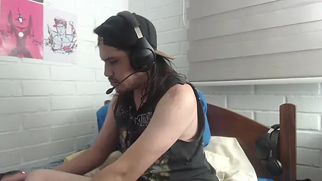 hung weeb online show from February 13, 2025, 5:48 am