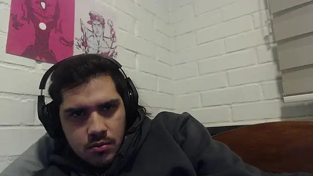 hung weeb online show from September 28, 2025, 2:28 am