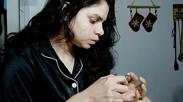 Nikkykora15 online show from November 27, 2025, 1:40 am