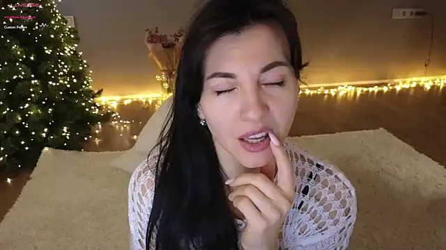 Mary love16 online show from December 3, 2024, 9:11 am