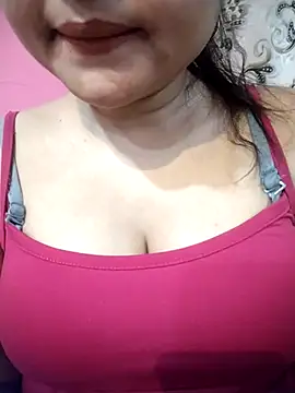 soniya cute online show from May 12, 2026, 6:05 pm