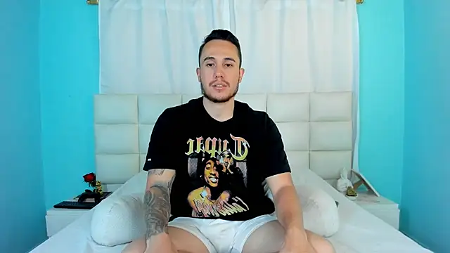 Snapshot of juan__jimenez chatting on October 15, 2025, 9:48 pm juan jimenez online show from October 15, 2025, 9:48 pm