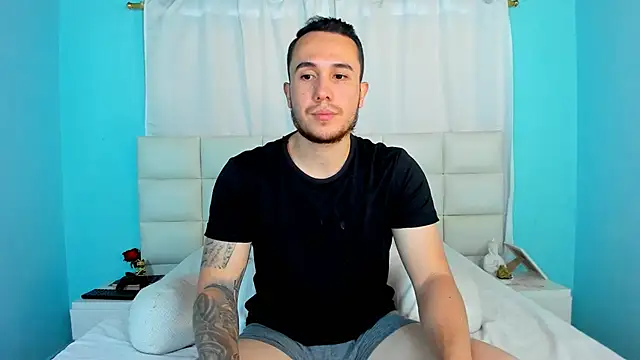 Snapshot of juan__jimenez chatting on October 17, 2025, 7:49 pm juan jimenez online show from October 17, 2025, 7:49 pm