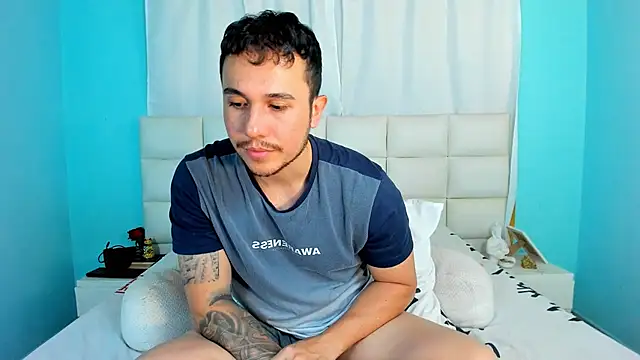 Snapshot of juan__jimenez chatting on November 5, 2025, 11:16 pm juan jimenez online show from November 5, 2025, 11:16 pm