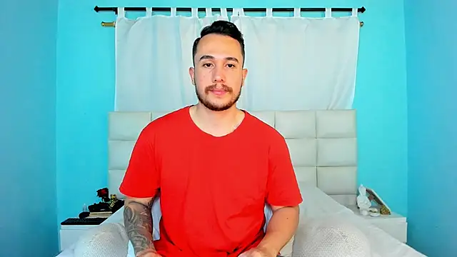 Snapshot of juan__jimenez chatting on January 9, 2026, 11:28 pm juan jimenez online show from January 9, 2026, 11:28 pm