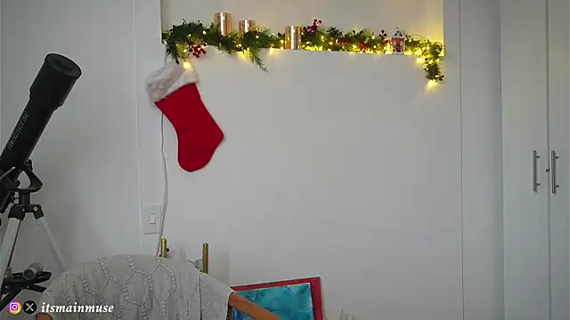 Snapshot of raphttalia_ chatting on December 18, 2025, 8:48 pm raphttalia online show from December 18, 2025, 8:48 pm