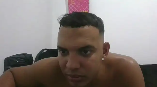 Snapshot of elperrys chatting on March 11, 2025, 11:48 pm elperrys online show from March 11, 2025, 11:48 pm