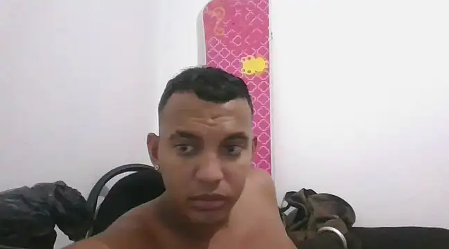 Snapshot of elperrys chatting on March 15, 2025, 7:59 pm elperrys online show from March 15, 2025, 7:59 pm