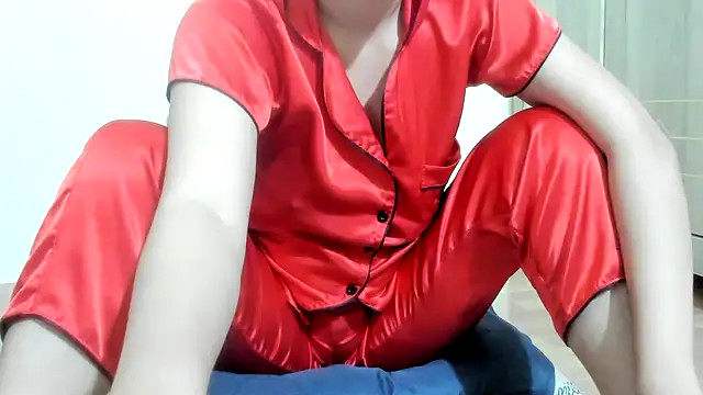 Snapshot of Beauty_Asian_Tina chatting on January 24, 2025, 7:28 pm Beauty Asian Tina online show from January 24, 2025, 7:28 pm