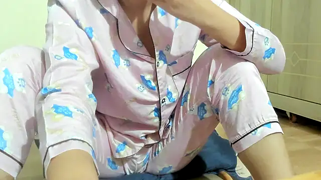Snapshot of Beauty_Asian_Tina chatting on February 26, 2025, 10:58 am Beauty Asian Tina online show from February 26, 2025, 10:58 am