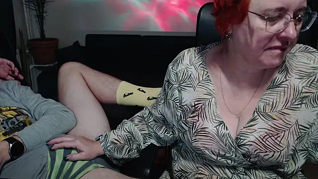 JoannaAndNeighbour online show from October 23, 2025, 8:24 am