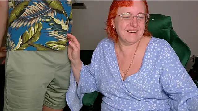 JoannaAndNeighbour online show from July 9, 2026, 7:56 am