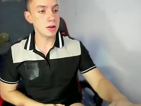 Snapshot of davinalhot chatting on June 5, 2026, 3:46 am davinalhot online show from June 5, 2026, 3:46 am
