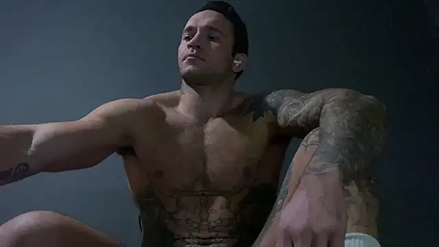 Snapshot of Mr_YourGod chatting on December 23, 2024, 5:39 am Mr YourGod online show from December 23, 2024, 5:39 am