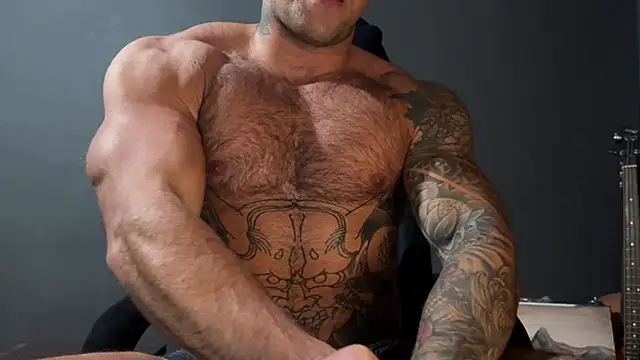 Snapshot of Mr_YourGod chatting on September 14, 2025, 12:26 pm Mr YourGod online show from September 14, 2025, 12:26 pm