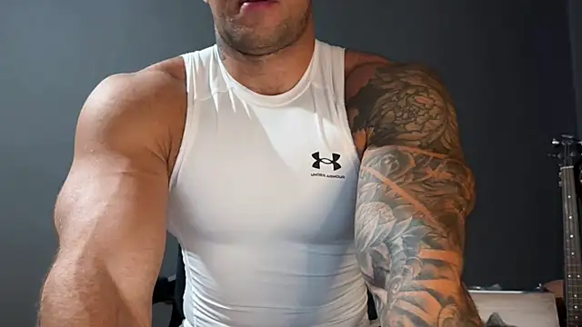 Snapshot of Mr_YourGod chatting on September 19, 2025, 7:10 am Mr YourGod online show from September 19, 2025, 7:10 am