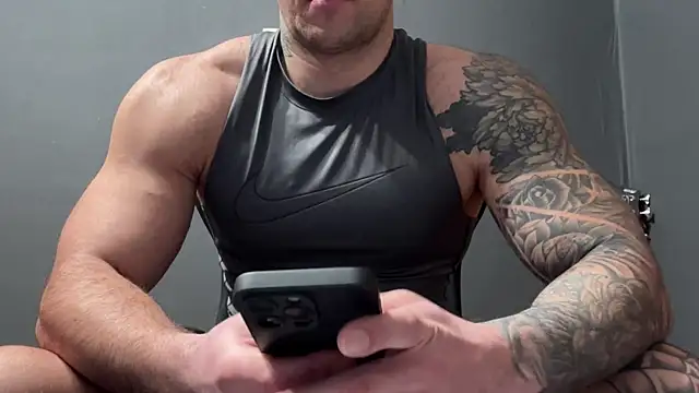 Snapshot of Mr_YourGod chatting on February 8, 2026, 10:40 am Mr YourGod online show from February 8, 2026, 10:40 am