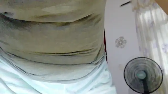 Snapshot of hottplay chatting on December 7, 2024, 3:41 pm hottplay online show from December 7, 2024, 3:41 pm