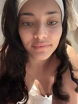 Snapshot of MistressBelleNoire chatting on January 11, 2025, 2:58 pm MistressBelleNoire online show from January 11, 2025, 2:58 pm