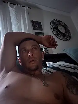 Snapshot of 22sexytwin chatting on April 19, 2026, 7:18 am 22sexytwin online show from April 19, 2026, 7:18 am