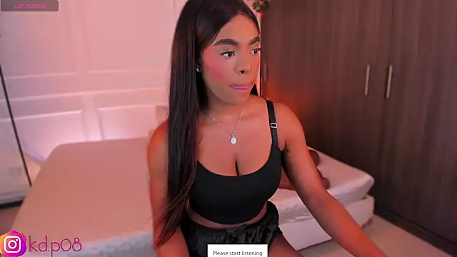 Snapshot of shannol_ryan chatting on October 22, 2025, 12:55 am shannol ryan online show from October 22, 2025, 12:55 am