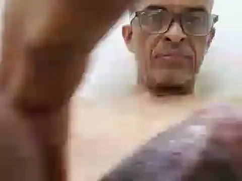 Snapshot of jrfm14 chatting on February 22, 2025, 7:58 pm jrfm14 online show from February 22, 2025, 7:58 pm