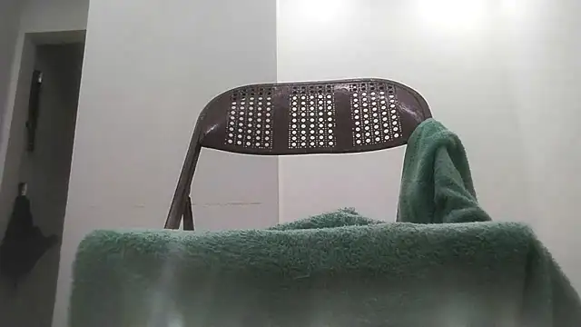 Snapshot of jrfm14 chatting on September 14, 2025, 2:05 pm jrfm14 online show from September 14, 2025, 2:05 pm