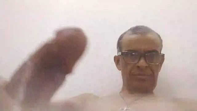 Snapshot of jrfm14 chatting on October 18, 2025, 2:51 pm jrfm14 online show from October 18, 2025, 2:51 pm