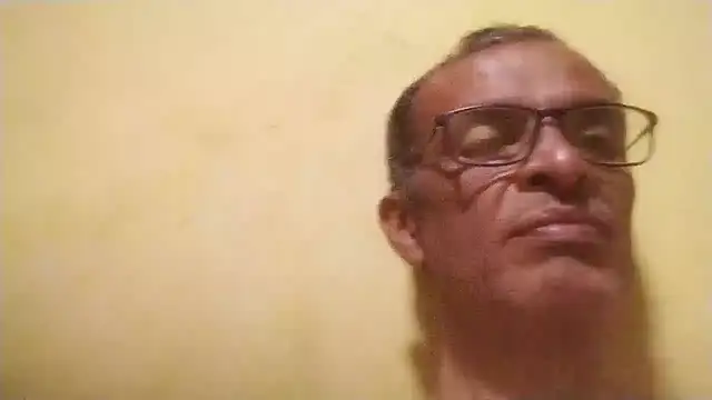 Snapshot of jrfm14 chatting on January 18, 2026, 12:36 am jrfm14 online show from January 18, 2026, 12:36 am