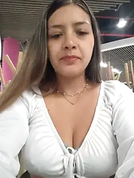 Snapshot of alana_69 chatting on February 14, 2025, 3:26 pm alana 69 online show from February 14, 2025, 3:26 pm
