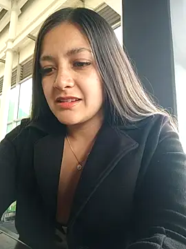 Snapshot of alana_69 chatting on October 16, 2025, 9:49 pm alana 69 online show from October 16, 2025, 9:49 pm