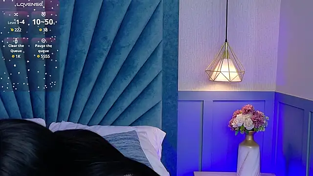 Snapshot of Sara_Boom chatting on January 27, 2025, 2:31 am Sara Boom online show from January 27, 2025, 2:31 am