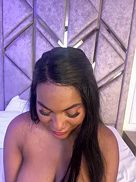 Snapshot of Sara_Boom chatting on March 20, 2025, 10:29 pm Sara Boom online show from March 20, 2025, 10:29 pm