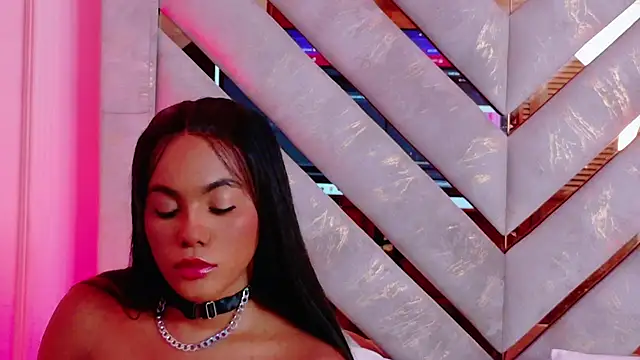 Snapshot of Sara_Boom chatting on January 10, 2026, 1:46 pm Sara Boom online show from January 10, 2026, 1:46 pm