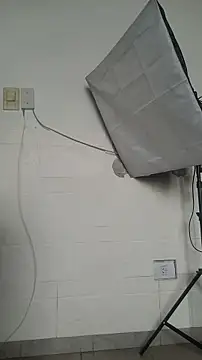 Snapshot of ZaraHoney chatting on January 10, 2026, 5:26 pm ZaraHoney online show from January 10, 2026, 5:26 pm