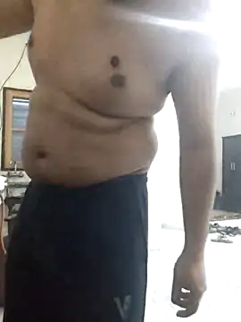 Snapshot of thebrownboi01 chatting on February 18, 2026, 1:34 am thebrownboi01 online show from February 18, 2026, 1:34 am