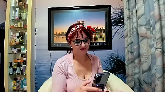 Snapshot of Mature4you44 chatting on January 26, 2025, 7:42 am Mature4you44 online show from January 26, 2025, 7:42 am