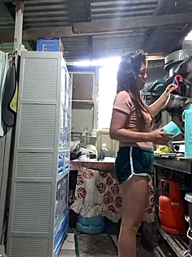 Snapshot of sweetvirginia01 chatting on November 16, 2025, 12:16 am sweetvirginia01 online show from November 16, 2025, 12:16 am