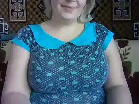 Snapshot of Diana_Britt chatting on December 26, 2024, 7:56 am Diana Britt online show from December 26, 2024, 7:56 am
