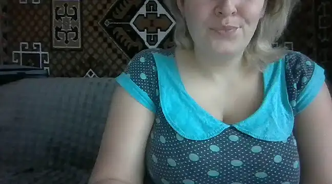 Snapshot of Diana_Britt chatting on January 10, 2025, 6:53 am Diana Britt online show from January 10, 2025, 6:53 am