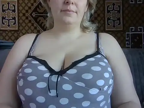 Snapshot of Diana_Britt chatting on March 7, 2025, 6:46 am Diana Britt online show from March 7, 2025, 6:46 am