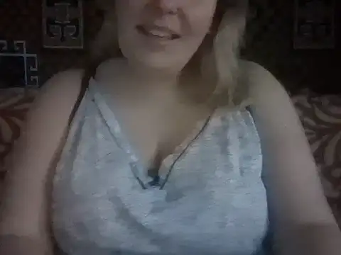 Snapshot of Diana_Britt chatting on December 1, 2025, 6:29 am Diana Britt online show from December 1, 2025, 6:29 am