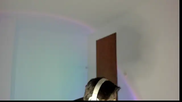 Snapshot of Giordano_Russo chatting on October 14, 2025, 11:38 pm Giordano Russo online show from October 14, 2025, 11:38 pm