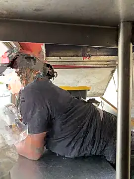 Snapshot of HaloRodeoLover2 chatting on March 13, 2026, 4:57 pm HaloRodeoLover2 online show from March 13, 2026, 4:57 pm