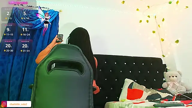 cute charlotte  online show from October 17, 2025, 3:31 am