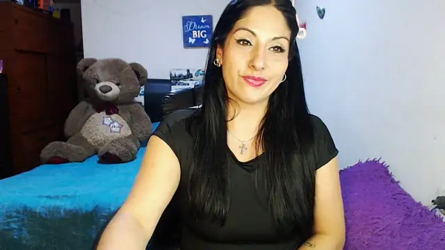 Snapshot of sahtlove1 chatting on November 22, 2025, 10:09 pm sahtlove1 online show from November 22, 2025, 10:09 pm