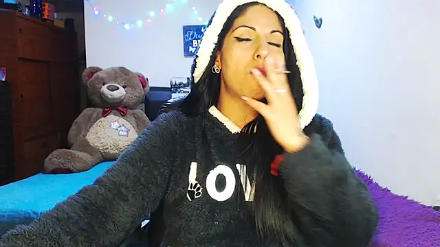 Snapshot of sahtlove1 chatting on November 25, 2025, 2:22 am sahtlove1 online show from November 25, 2025, 2:22 am