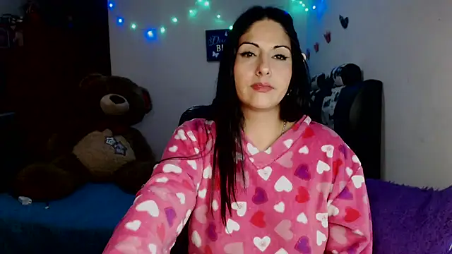 Snapshot of sahtlove1 chatting on December 18, 2025, 2:17 am sahtlove1 online show from December 18, 2025, 2:17 am