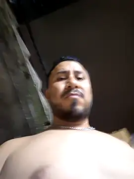 Snapshot of Eumanzor chatting on January 9, 2026, 4:15 am Eumanzor online show from January 9, 2026, 4:15 am