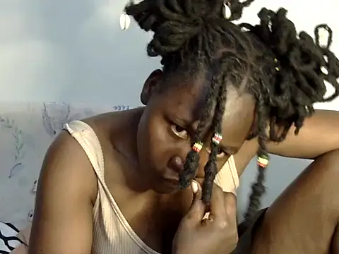 Snapshot of Sweet_ebony20 chatting on January 8, 2026, 6:43 pm Sweet ebony20 online show from January 8, 2026, 6:43 pm